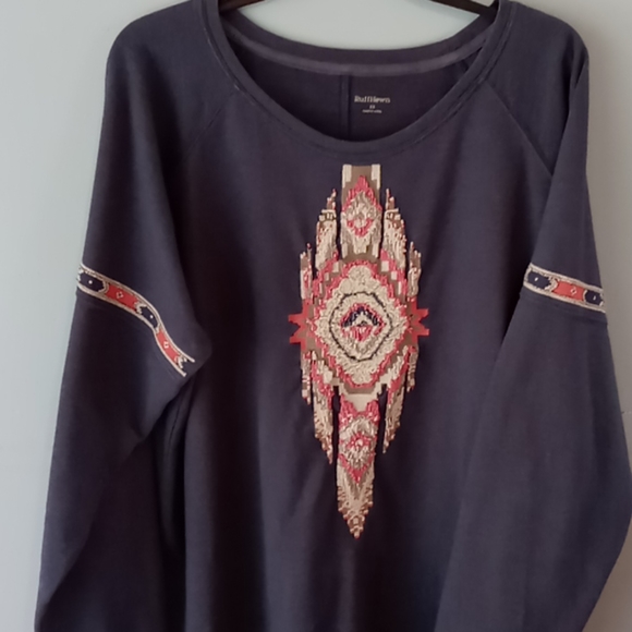Unique Beaded SweatShirt - Picture 2 of 11